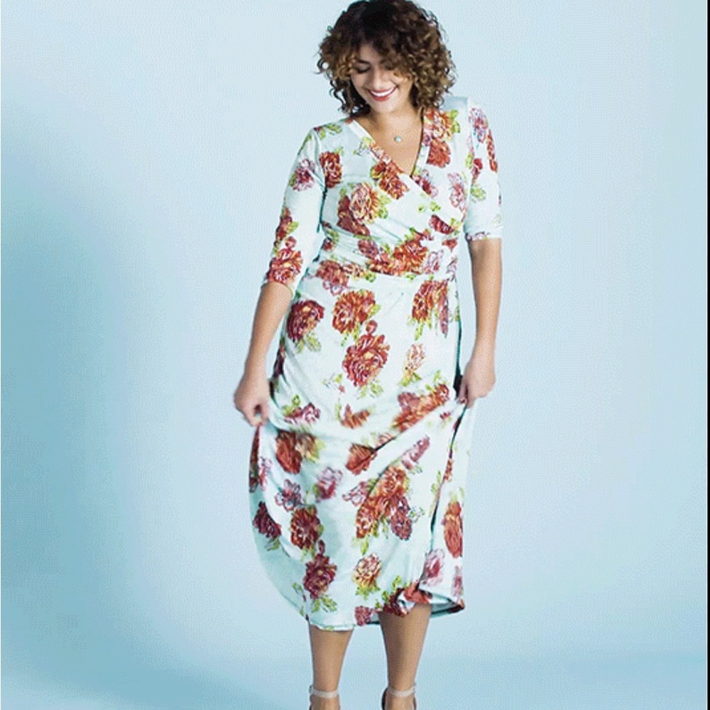 Honey and Lace Floral Maxi Dress - Red and Green